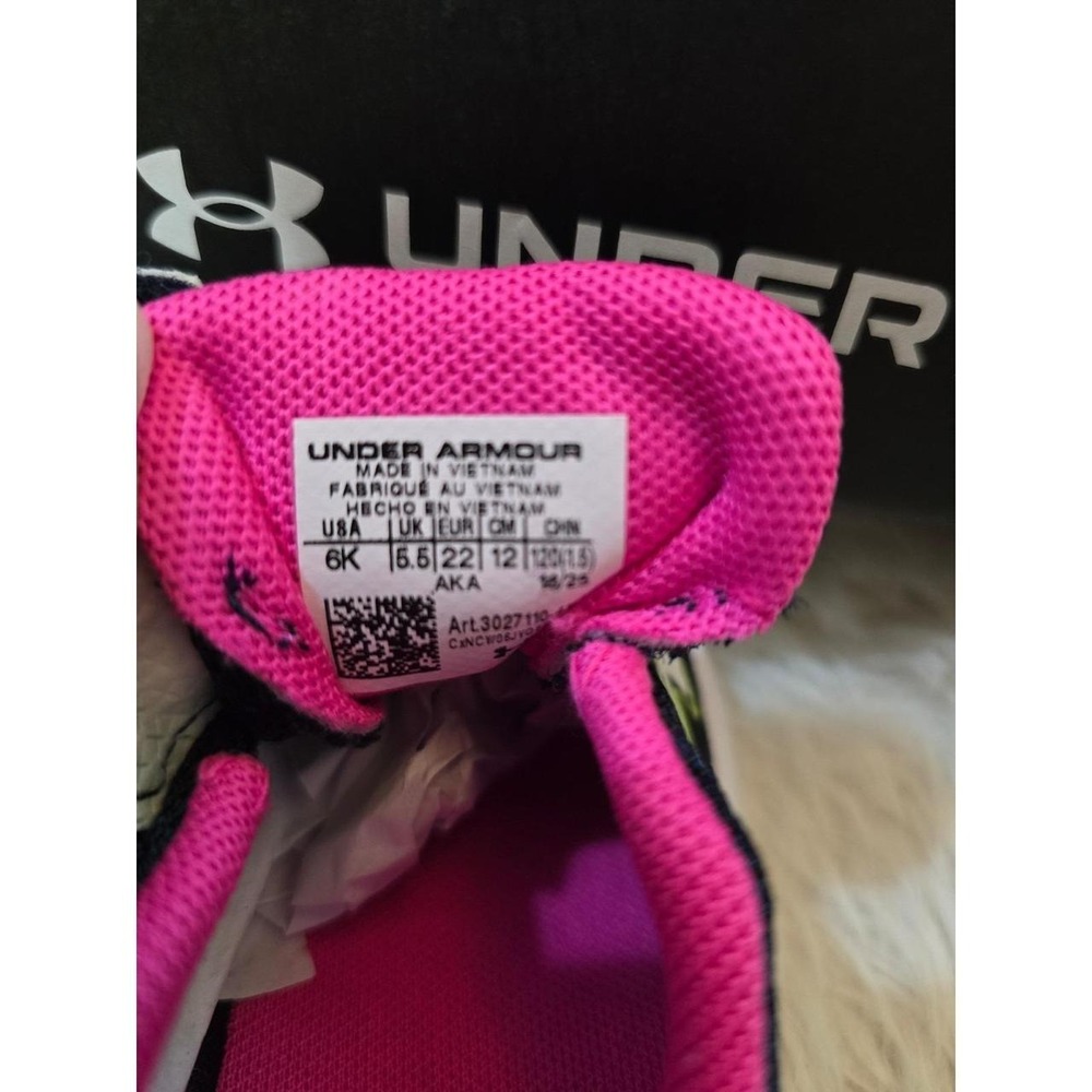 NWT Under Armour Girls Infant Surge 4 AC Running Shoes Blue Pink 6K 3027110-410 - Picture 4 of 5